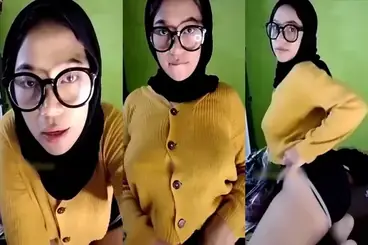 Bokep Indo Nunjukin TT Disawer